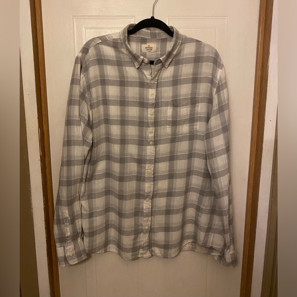 Marine Layer Men's Gray and White Plaid Linen/Cotton Shirt
